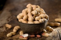 Premium Grade Raw Peanut Kernels – Various Sizes & Packaging Available