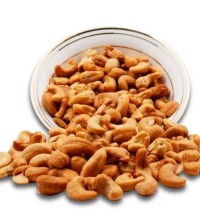 High-Quality Cashew Nuts – Fresh, Crunchy & Nutrient-Rich